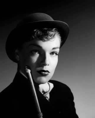 Simone Signoret pic #472209
