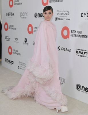 Sofia Carson pic #1301039