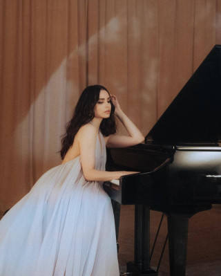 Sofia Carson pic #1348935