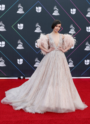 Sofia Carson pic #1282311