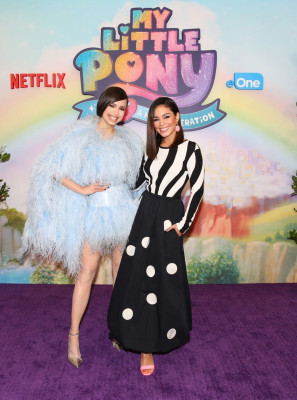 Sofia Carson pic #1271309