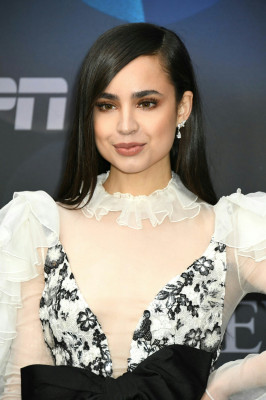 Sofia Carson pic #1139099