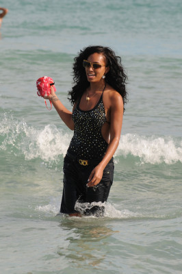 photo 3 in Solange gallery [id124233] 2009-01-06 00:00:00