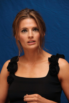 Stana Katic pic #565261
