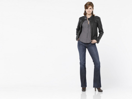 Stana Katic pic #288093