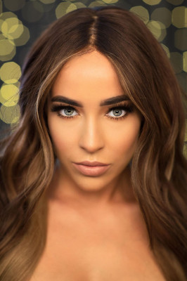 Stephanie Davis pic #1060019