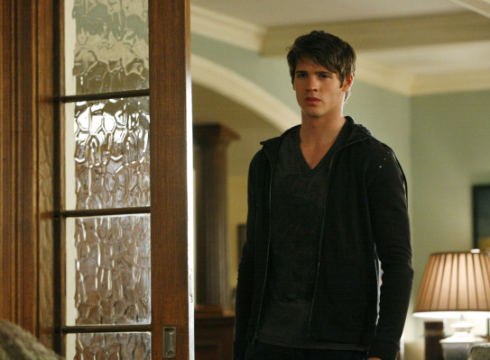 photo 4 in Steven R. McQueen gallery [id448603] 2012-02-20 00:00:00