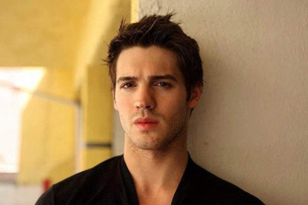 photo 29 in Steven R. McQueen gallery [id647414] 2013-11-20 00:00:00