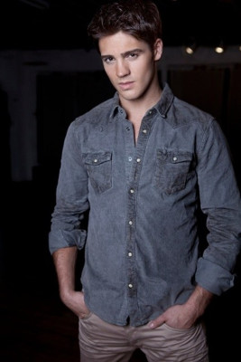 Steven R. McQueen pic #599460