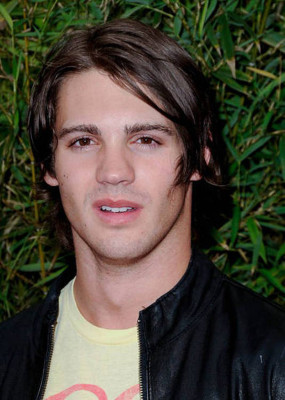 photo 7 in Steven R. McQueen gallery [id648969] 2013-11-26 00:00:00