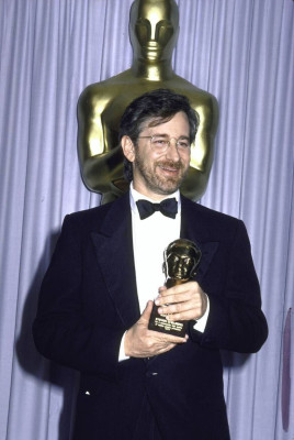photo 17 in Steven Spielberg gallery [id438662] 2012-01-30 00:00:00
