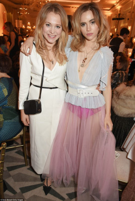 Suki Waterhouse pic #984553