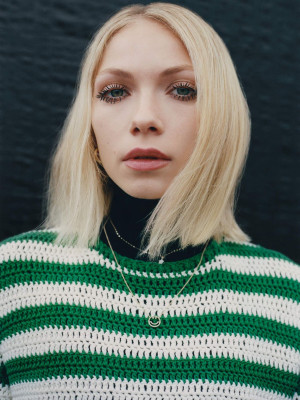 photo 13 in Tavi Gevinson gallery [id1262846] 2021-07-30 00:00:00