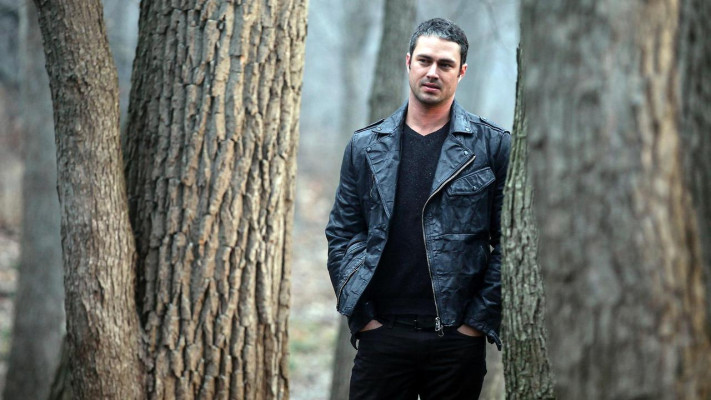 Taylor Kinney pic #573138