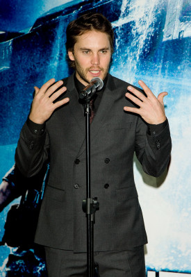 photo 21 in Taylor Kitsch gallery [id539260] 2012-10-03 00:00:00