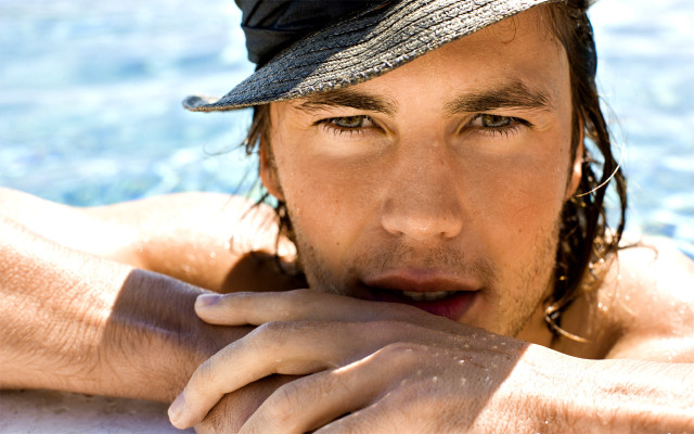 Taylor Kitsch pic #164595