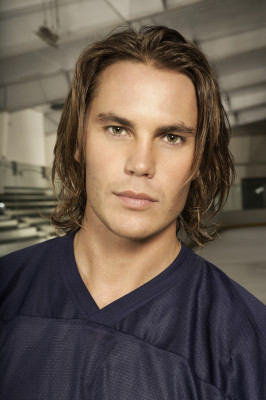 Taylor Kitsch pic #528909