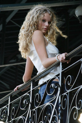 Taylor Swift pic #1243605
