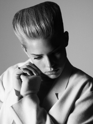 Tori Praver pic #161477