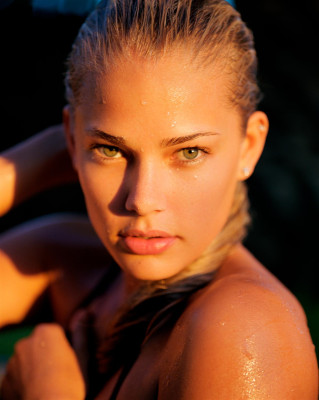 Tori Praver pic #153394