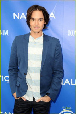 photo 14 in Tyler Blackburn gallery [id781378] 2015-06-24 00:00:00