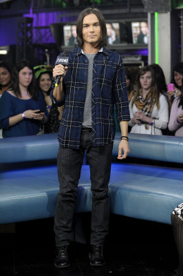 photo 8 in Tyler Blackburn gallery [id782070] 2015-06-28 00:00:00
