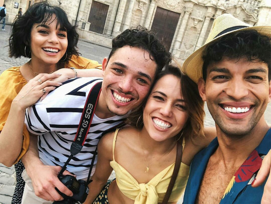 Vanessa Hudgens pic #1031183