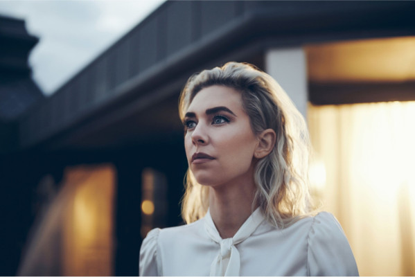 Vanessa Kirby pic #1333388