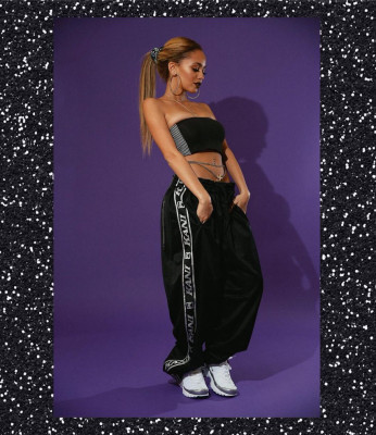 photo 16 in Vanessa Morgan gallery [id1012654] 2018-02-25 00:00:00