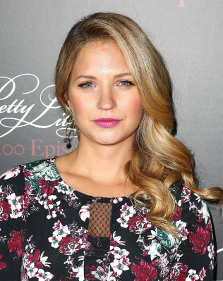 photo 13 in Vanessa Ray gallery [id823272] 2015-12-30 00:00:00