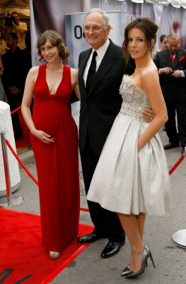 Vera Farmiga pic #1275686