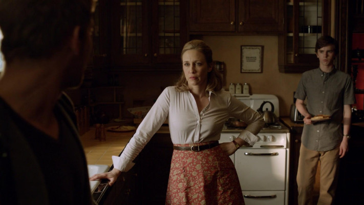Vera Farmiga pic #1239144