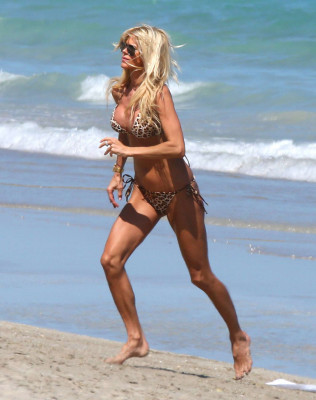 Victoria Silvstedt pic #732390