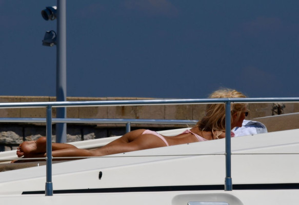 Victoria Silvstedt pic #1050109