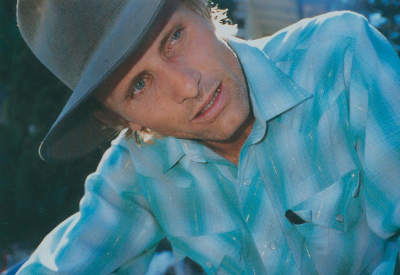 Viggo Mortensen pic #133795