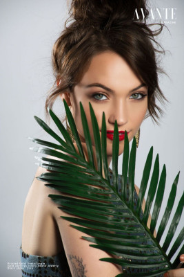 Violett Beane pic #1035018