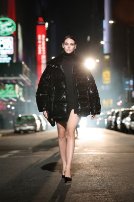 Vittoria Ceretti pic #1280881