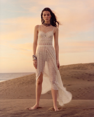 Vittoria Ceretti pic #1117787
