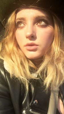 Willow Shields pic #1029680