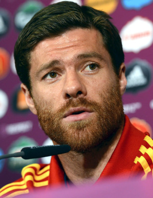 Xabi Alonso pic #506053