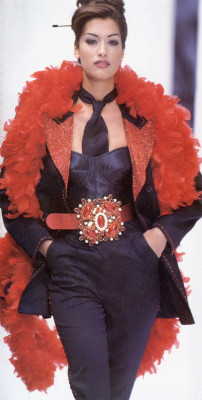 Yasmeen Ghauri pic #229320