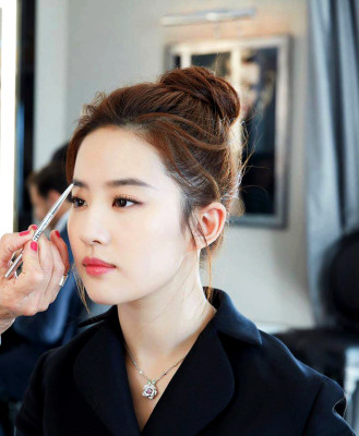 Yifei Liu pic #1120228