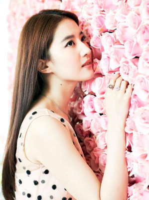 Yifei Liu pic #1120435