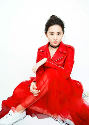Yifei Liu pic #1120371