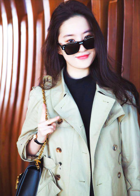 Yifei Liu pic #1120430