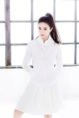 Yifei Liu pic #1120356