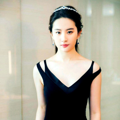 Yifei Liu pic #1120367