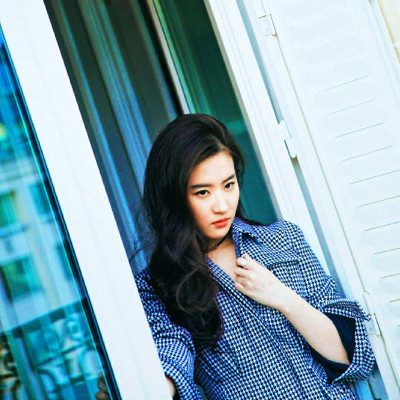 Yifei Liu pic #1120444