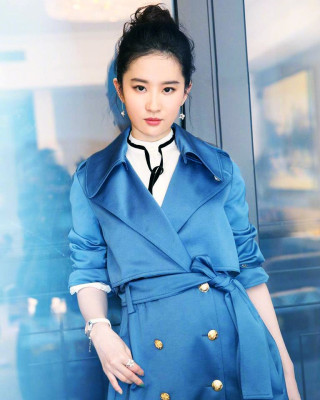 Yifei Liu pic #1120334