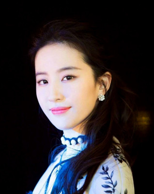 Yifei Liu pic #1120412